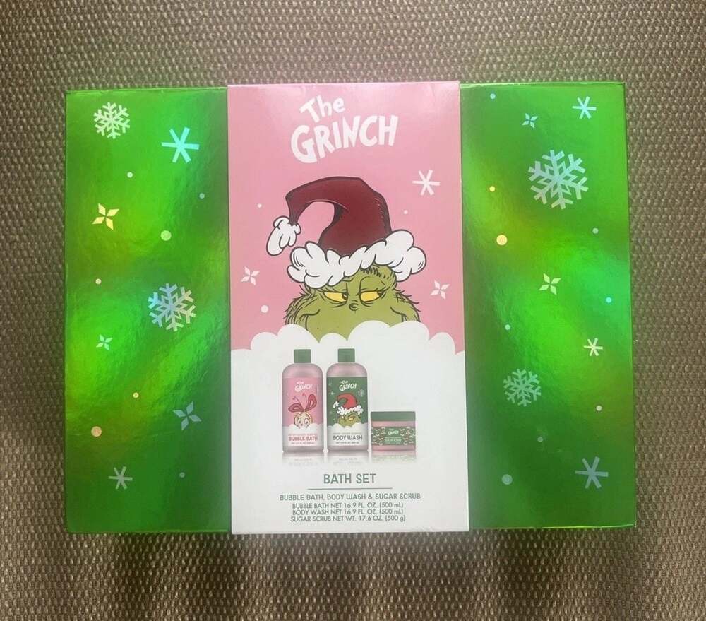 The Grinch 3-Piece Bath Set Bubble Bath Body Wash & Sugar Scrub